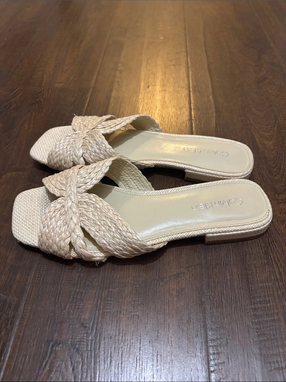 Calvin Klein chic woven